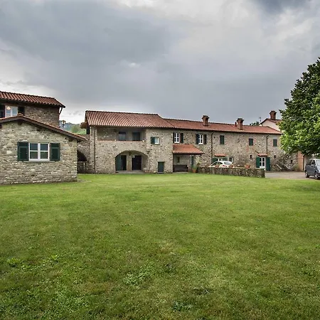 Coriana & Apartment *