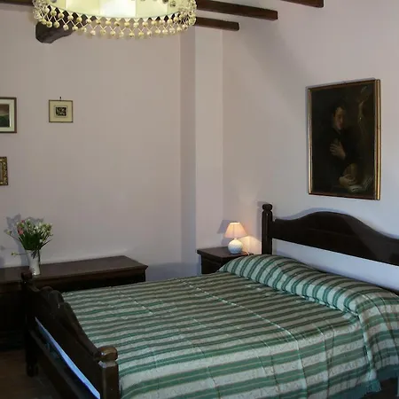 Appartement Coriana & *